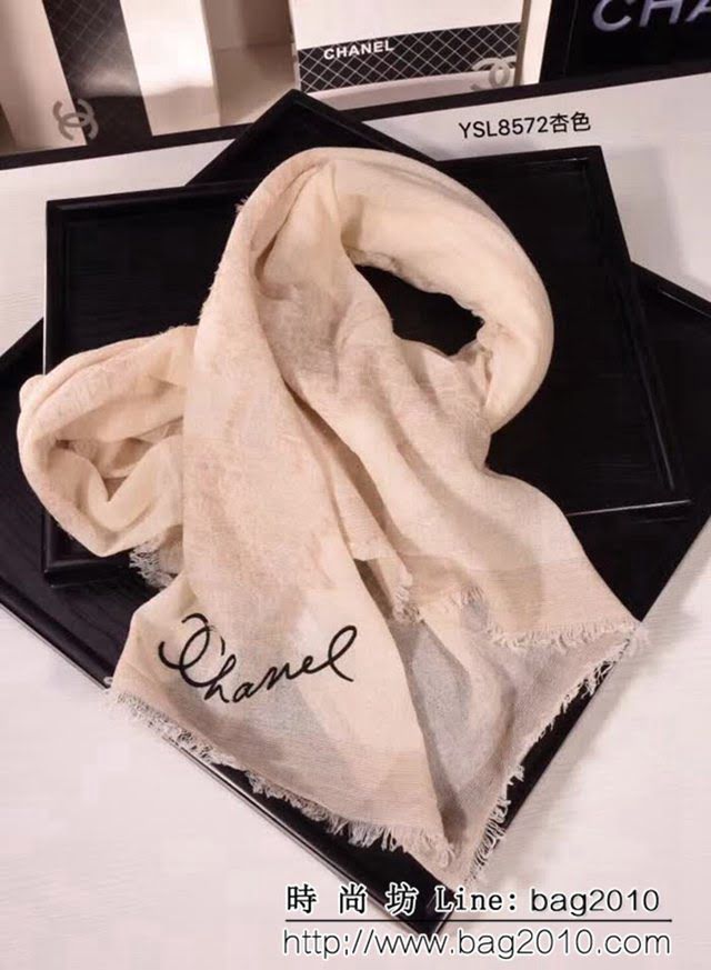 CHANEL香奈兒 2018秋冬最新款高端羊絨圍巾 YSL857 LLWJ6065